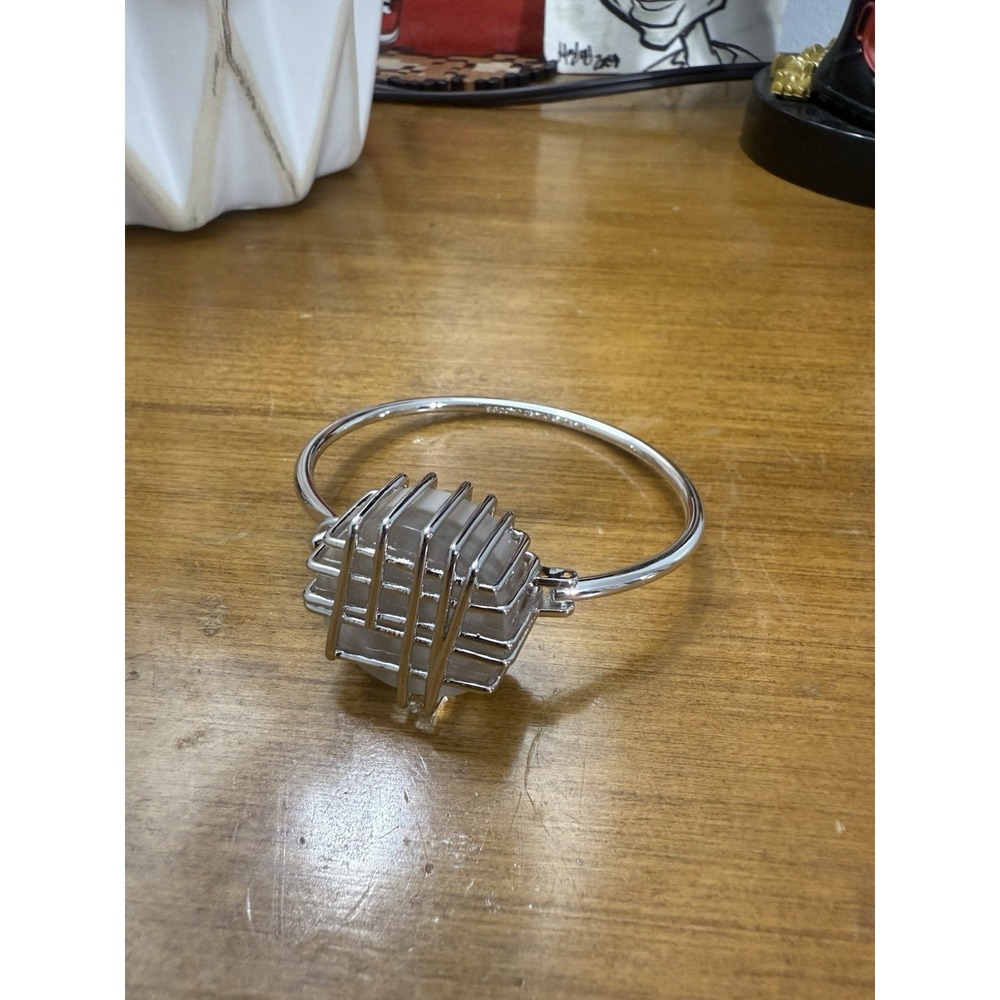 Marc by Marc‎ Jacobs silver wire bracelet